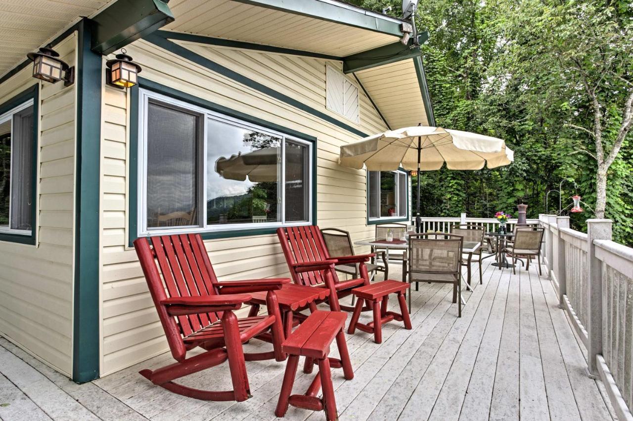 Secluded Mountain Home With Stunning Views And Deck! Bryson City Eksteriør bilde