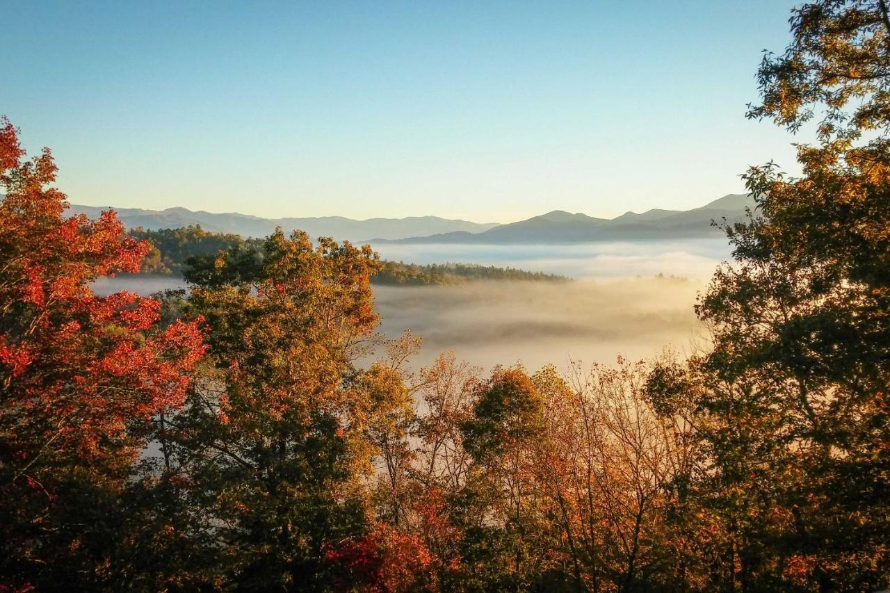Secluded Mountain Home With Stunning Views And Deck! Bryson City Eksteriør bilde
