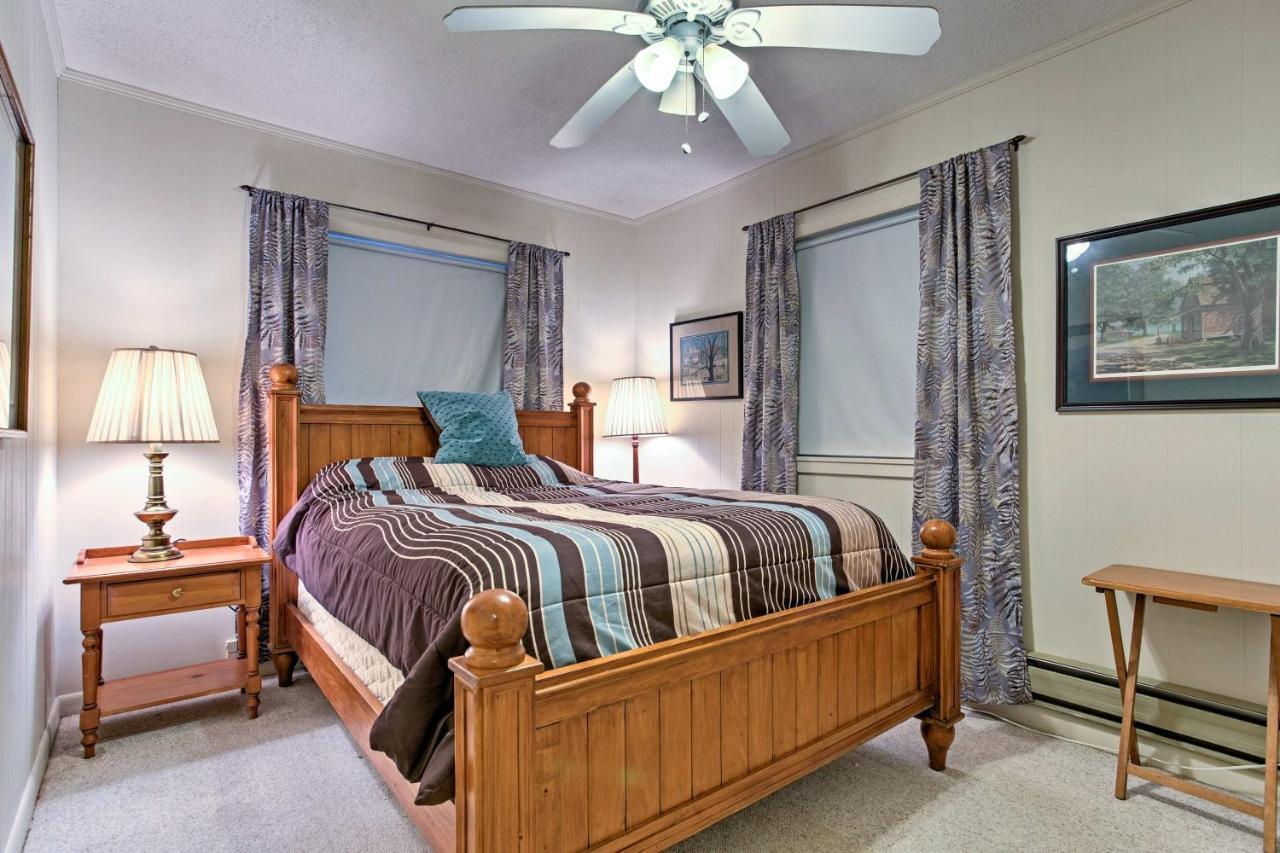 Secluded Mountain Home With Stunning Views And Deck! Bryson City Eksteriør bilde
